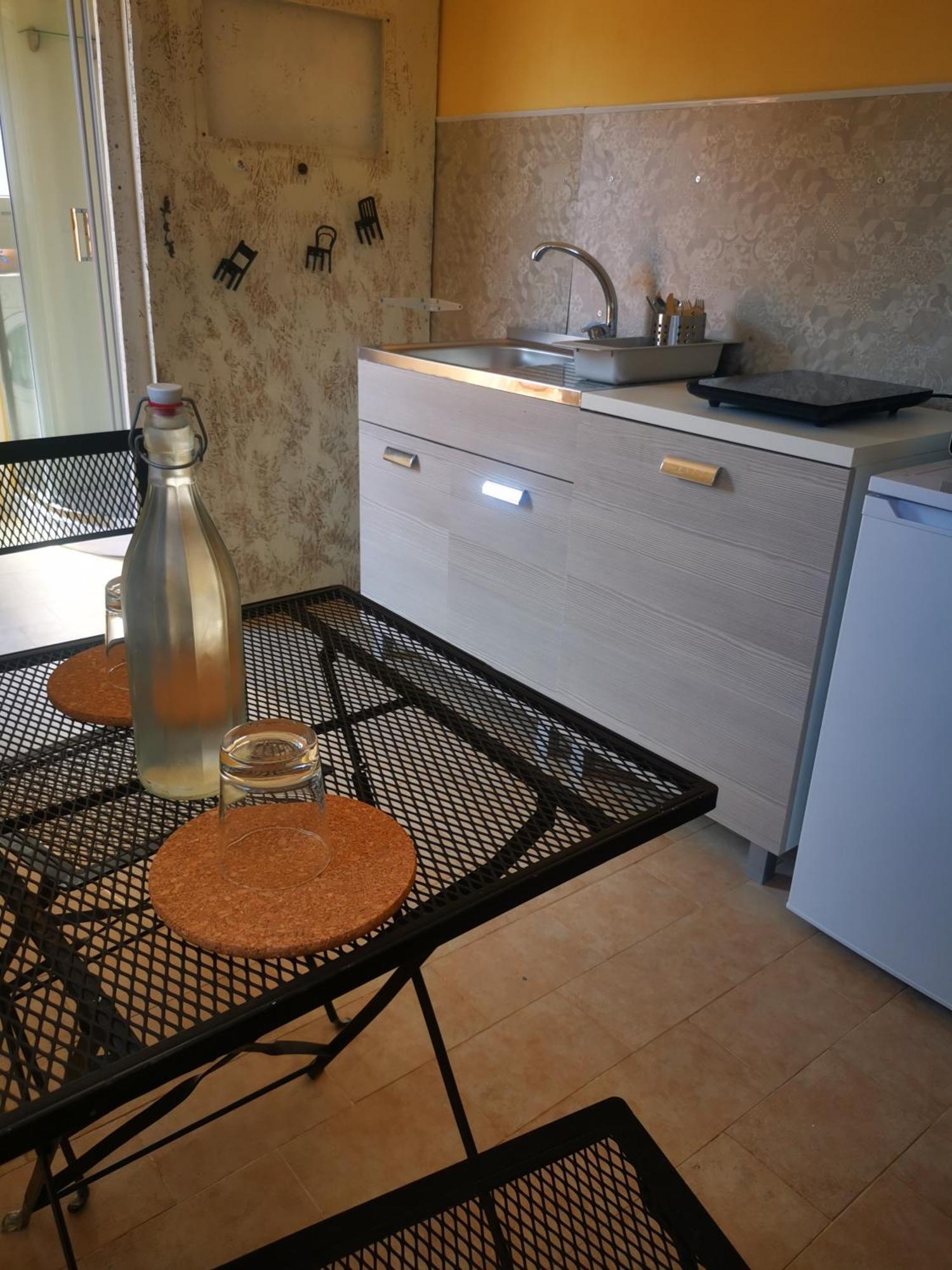 Ethos Rooms Cagliari Szoba fotó